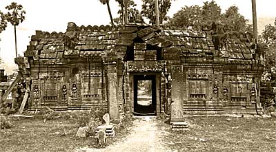 Wat Nokor Bachey by Asienreisender